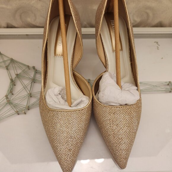 Franco Sarto Women's Tana Platinum Gold Pumps. NWOT. Size 6 - Picture 5 of 10